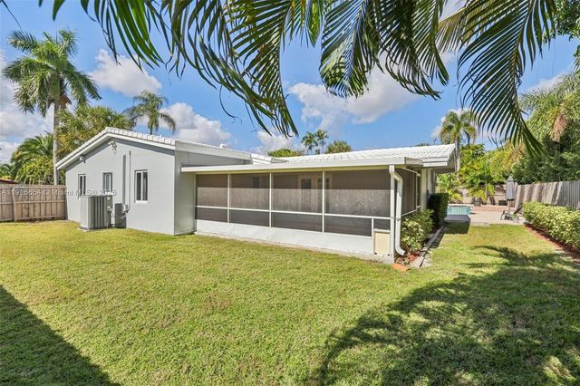 2632 NE 26th Ave, Fort Lauderdale, FL 33306