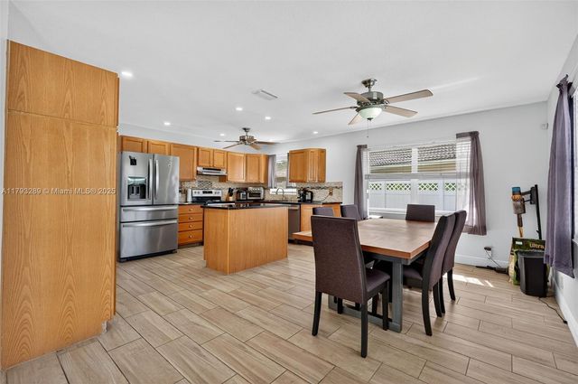 8588 NW 27th Dr, Coral Springs, FL 33065