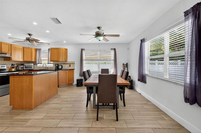 8588 NW 27th Dr, Coral Springs, FL 33065