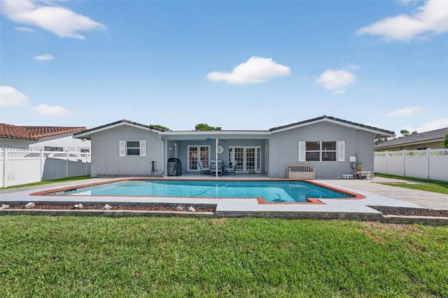 8588 NW 27th Dr, Coral Springs, FL 33065