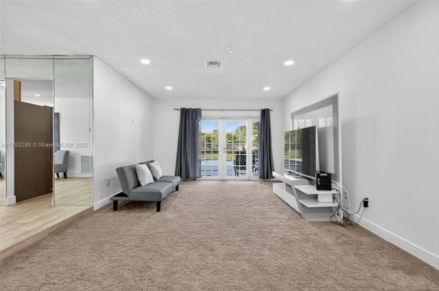 8588 NW 27th Dr, Coral Springs, FL 33065