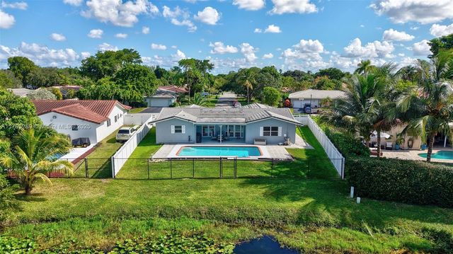 8588 NW 27th Dr, Coral Springs, FL 33065