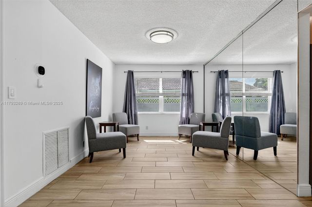 8588 NW 27th Dr, Coral Springs, FL 33065