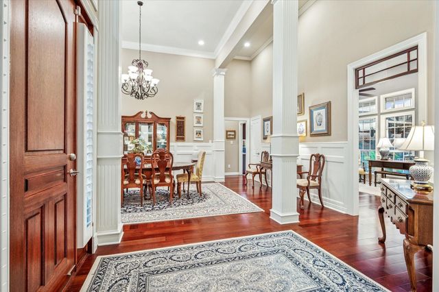 5714 Preston Fairways Drive, Dallas, TX 75252