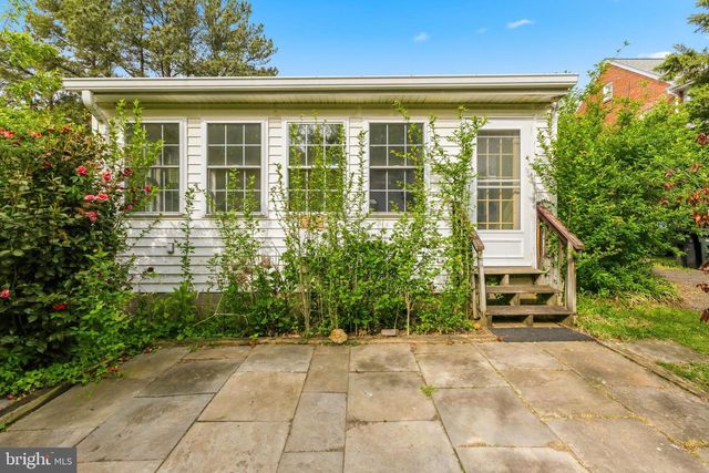 629 S ADAMS ST, Arlington, VA 22204