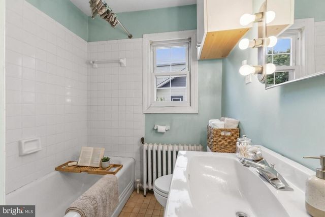 629 S ADAMS ST, Arlington, VA 22204