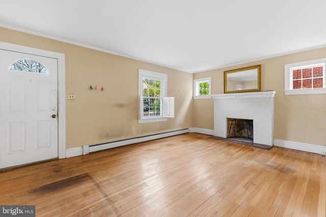 629 S ADAMS ST, Arlington, VA 22204