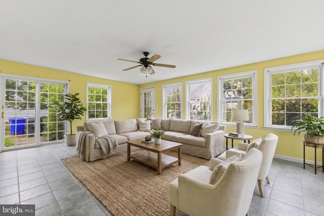 629 S ADAMS ST, Arlington, VA 22204