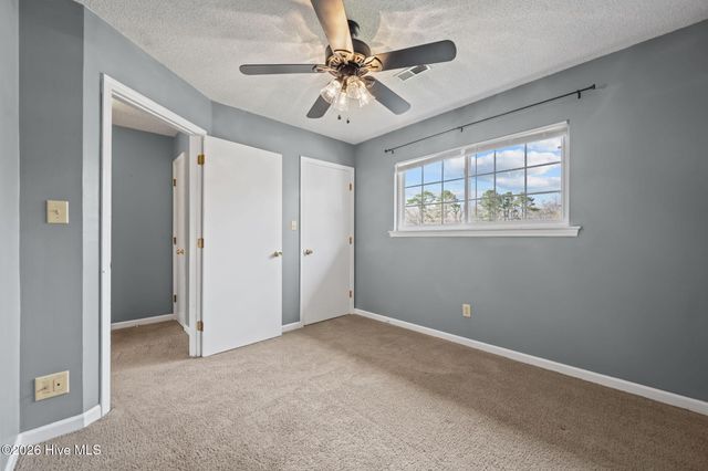 205 Pollard Drive, Jacksonville, NC 28540