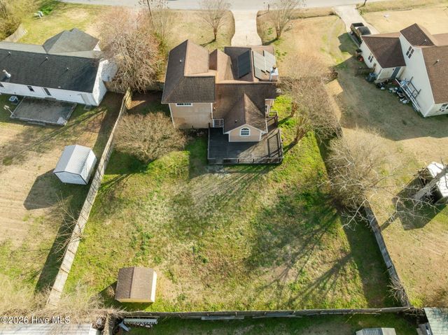 205 Pollard Drive, Jacksonville, NC 28540