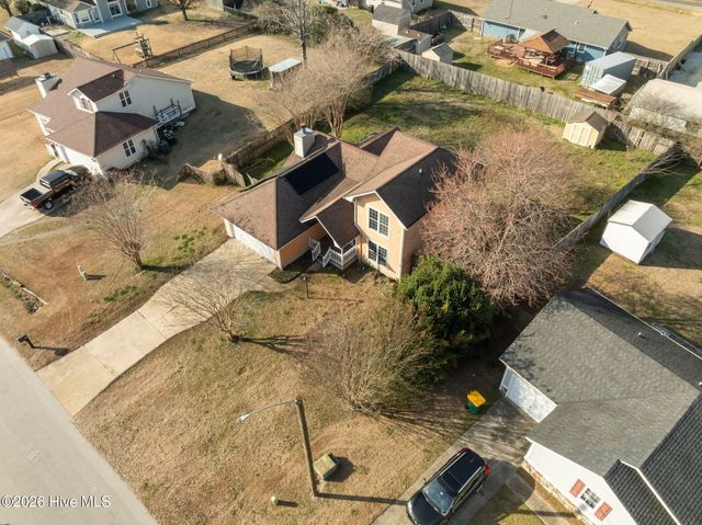 205 Pollard Drive, Jacksonville, NC 28540