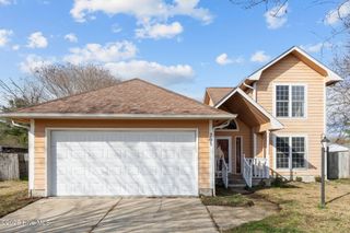 205 Pollard Drive, Jacksonville, NC 28540