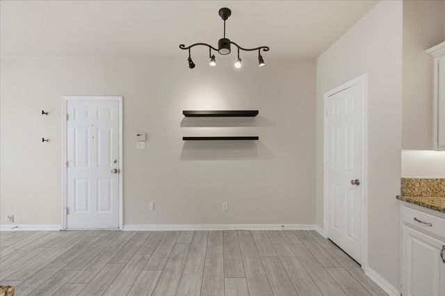 2203 Meadowstone Drive, Carrollton, TX 75006