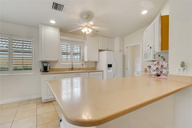 11831 FAN TAIL LANE, Orlando, FL 32827