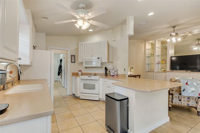 11831 FAN TAIL LANE, Orlando, FL 32827