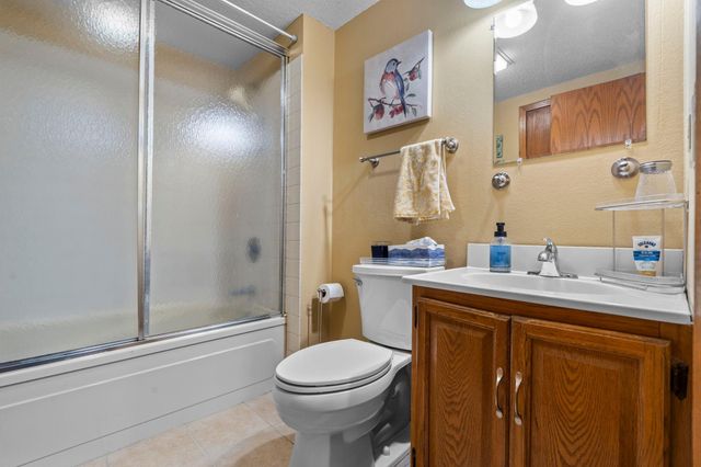 5249 Vera Cruz Avenue N, Crystal, MN 55429