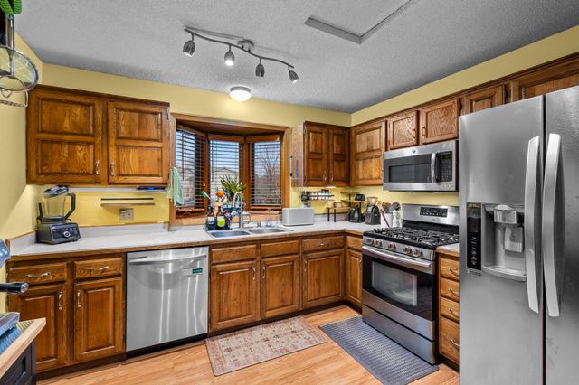 5249 Vera Cruz Avenue N, Crystal, MN 55429