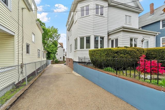 17 Tufts Avenue, Everett, MA 02149