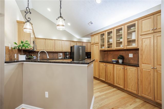 82 Maple Center Road, Greece, NY 14468