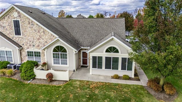 82 Maple Center Road, Greece, NY 14468