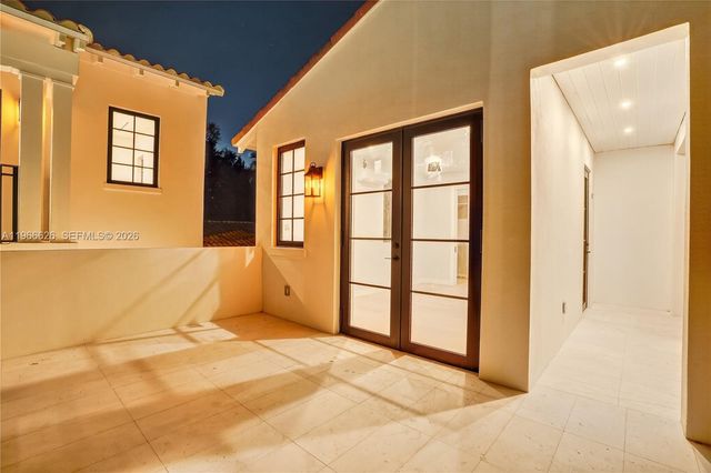 1514 Consolata Avenue, Coral Gables, FL 33146