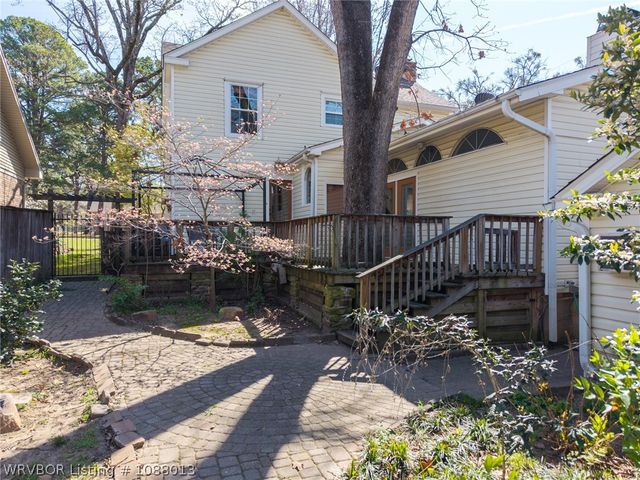 1414 Hendricks Boulevard, Fort Smith, AR 72903