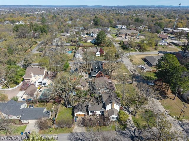 1414 Hendricks Boulevard, Fort Smith, AR 72903