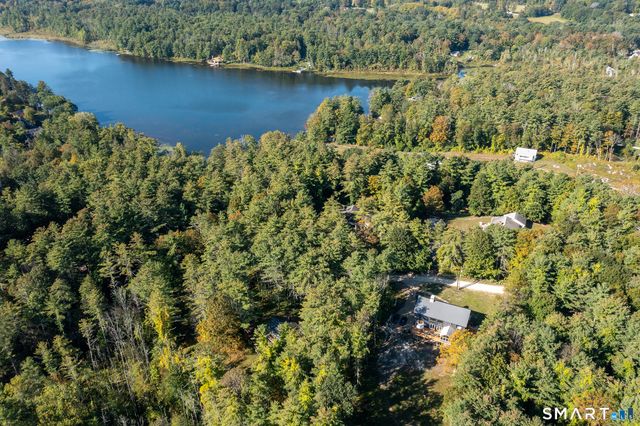 26 Preston Lane, Salisbury, CT 06068