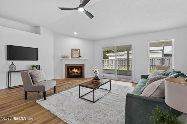 4180 CHELSEA HARBOR Drive W, Jacksonville, FL 32224