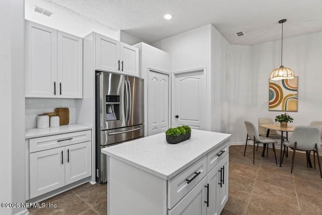 4180 CHELSEA HARBOR Drive W, Jacksonville, FL 32224