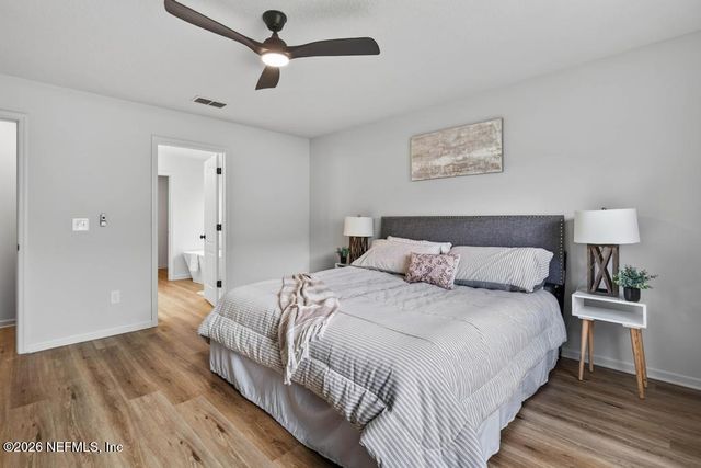 4180 CHELSEA HARBOR Drive W, Jacksonville, FL 32224