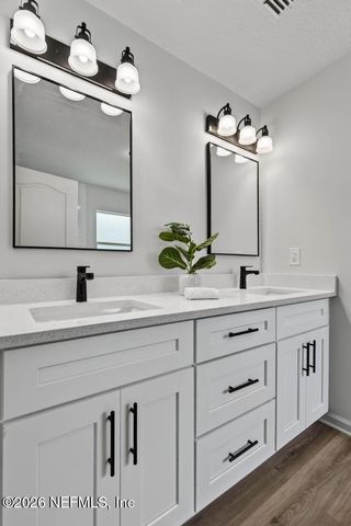 4180 CHELSEA HARBOR Drive W, Jacksonville, FL 32224