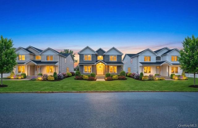 85 West Avenue, Hicksville, NY 11801