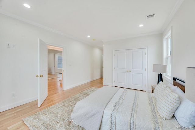 85 West Avenue, Hicksville, NY 11801