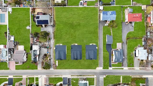 85 West Avenue, Hicksville, NY 11801