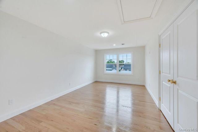 85 West Avenue, Hicksville, NY 11801