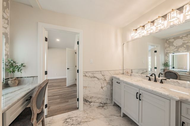 7408 Golf Club Drive, Fort Worth, TX 76179