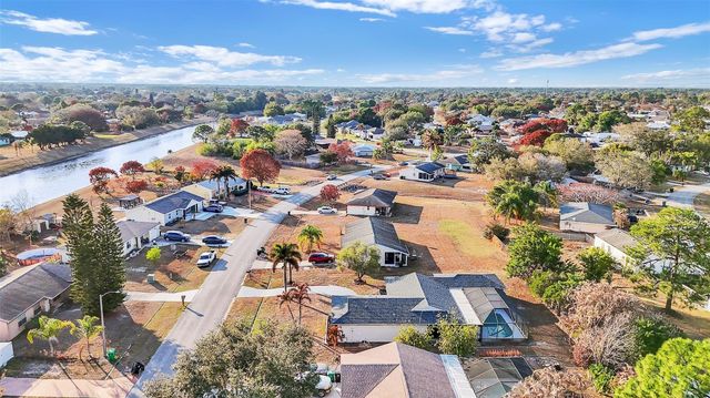 257 SW Cherryhill Road, Port St. Lucie, Port St Lucie, FL 34953