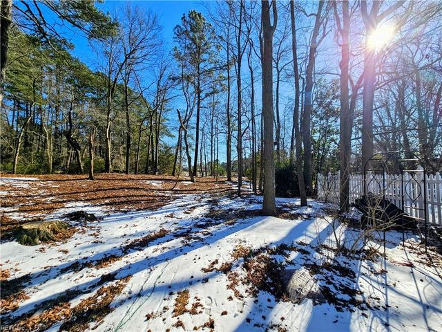 3912 Balboa CRES, Chesapeake, VA 23321