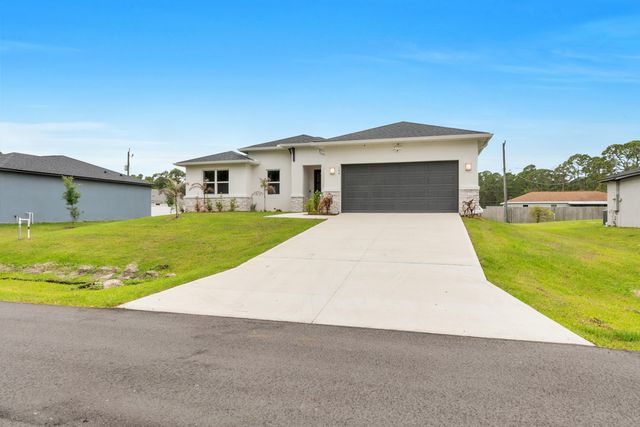 544 Higgs Avenue NW, Palm Bay, FL 32907