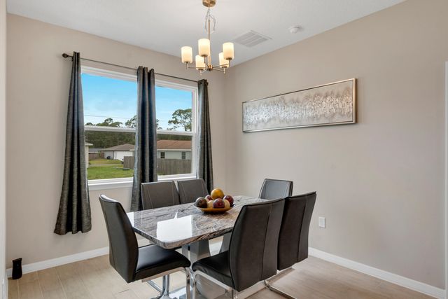544 Higgs Avenue NW, Palm Bay, FL 32907