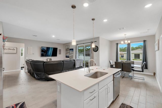 544 Higgs Avenue NW, Palm Bay, FL 32907
