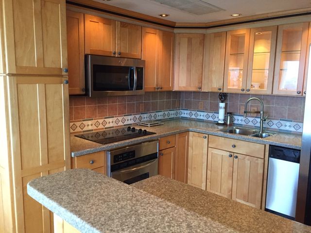 6211 W Northwest Highway 2700, Dallas, TX 75225