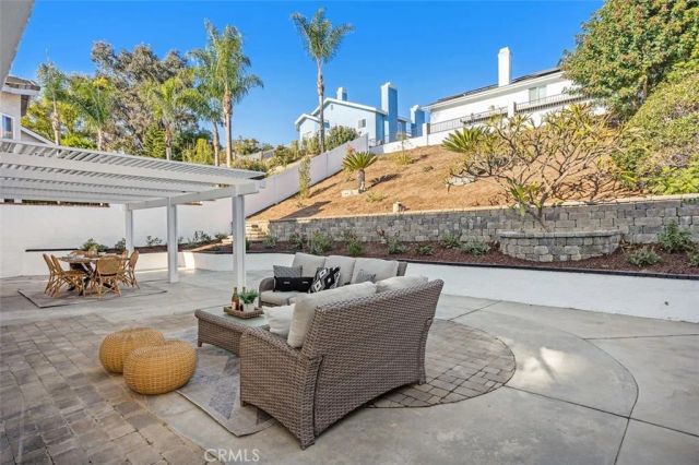 24891 Zumaya Court, Laguna Hills, CA 92653
