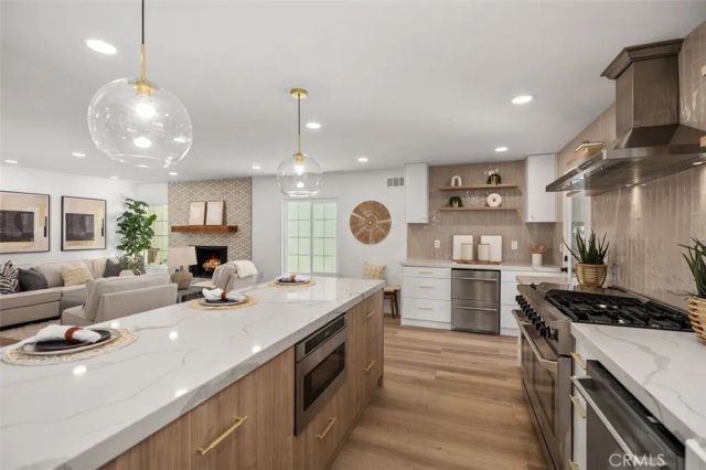 24891 Zumaya Court, Laguna Hills, CA 92653