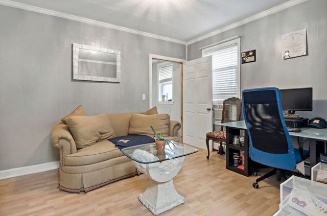 9-11 Horne St, Methuen, MA 01844