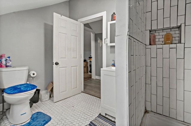 9-11 Horne St, Methuen, MA 01844