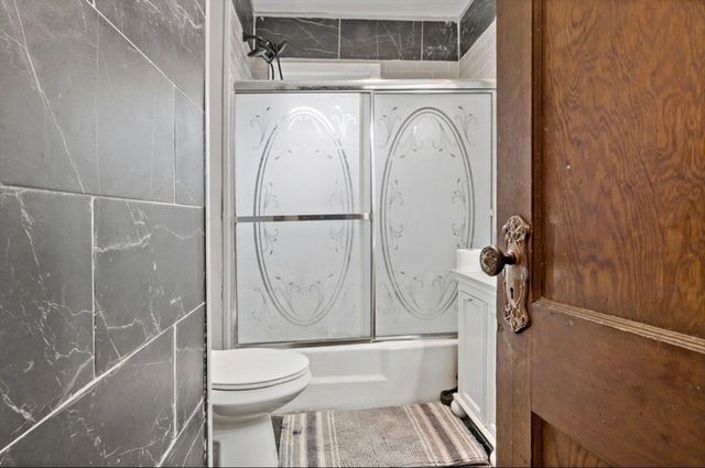 9-11 Horne St, Methuen, MA 01844