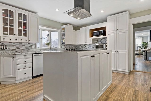 9-11 Horne St, Methuen, MA 01844