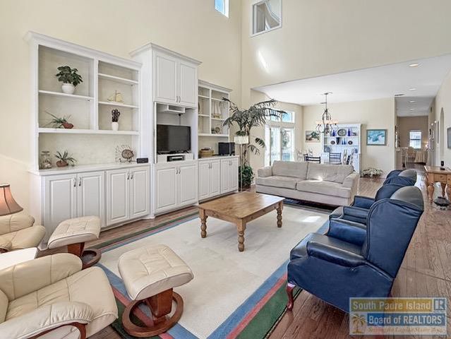 6501 Fountain Way, South Padre Island, TX 78597